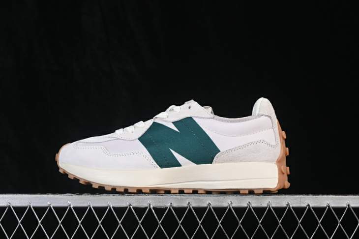Picture of New Balance 327 _SKUfw23086404282159899fw
